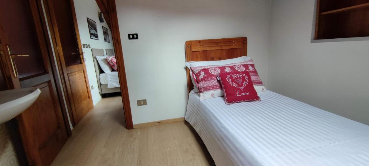 Gavia Cottage Ponte Di Legno Exterior photo